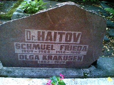 Haitov family, Krakusen
