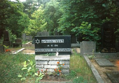 8b. To estonian Jews deported by Soviets in 1941 (old) - 1996
