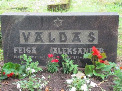 Valdas
