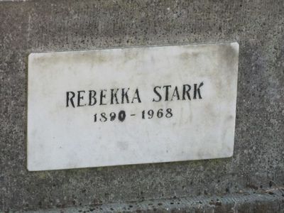 Stark Rebekka
