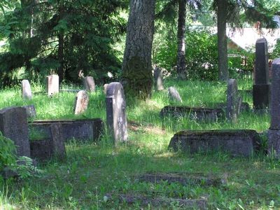 Valga cemetery - June 2007 - 9 
